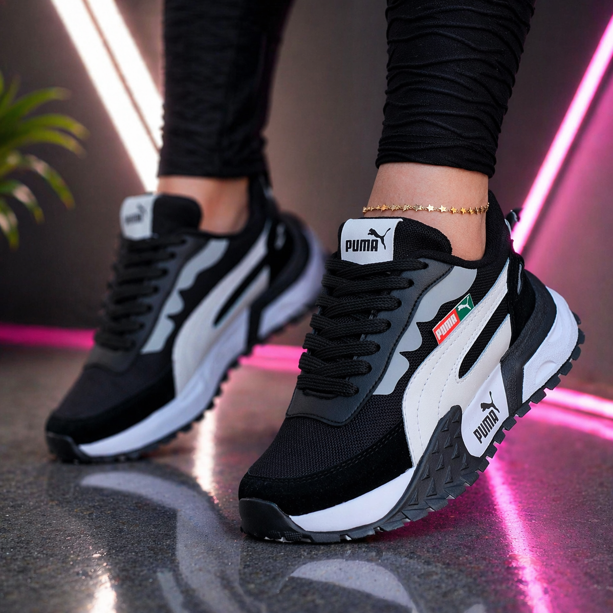 Zapatillas Puma para mujer + ¡3 pares de calcetines de regalo!