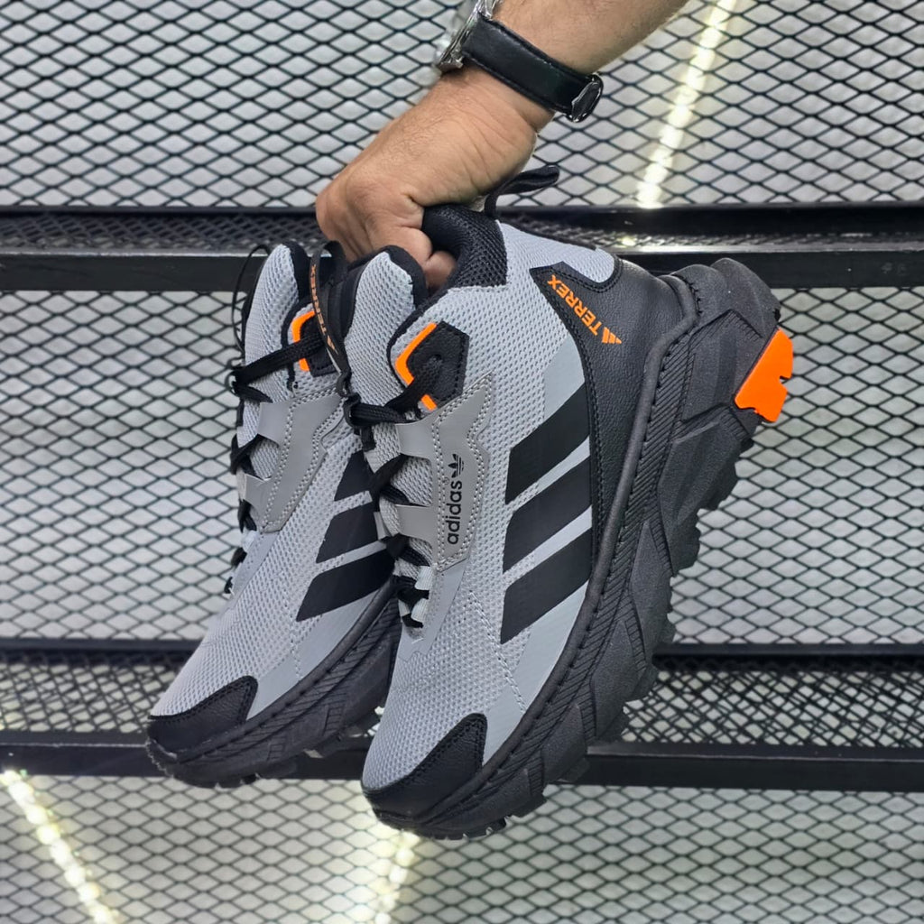 BOTA TERREX URBAN PRO